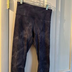 Lululemon Wonder Train leggings